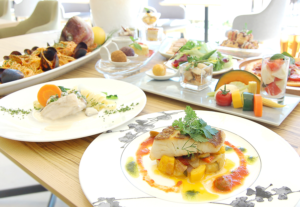 玻璃 ランチ・ブッフェ