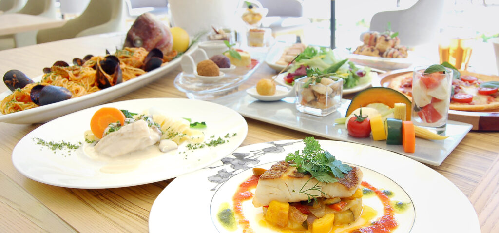 ランチブッフェ | レストラン・料理｜【公式】道後温泉 茶玻瑠 | 道後